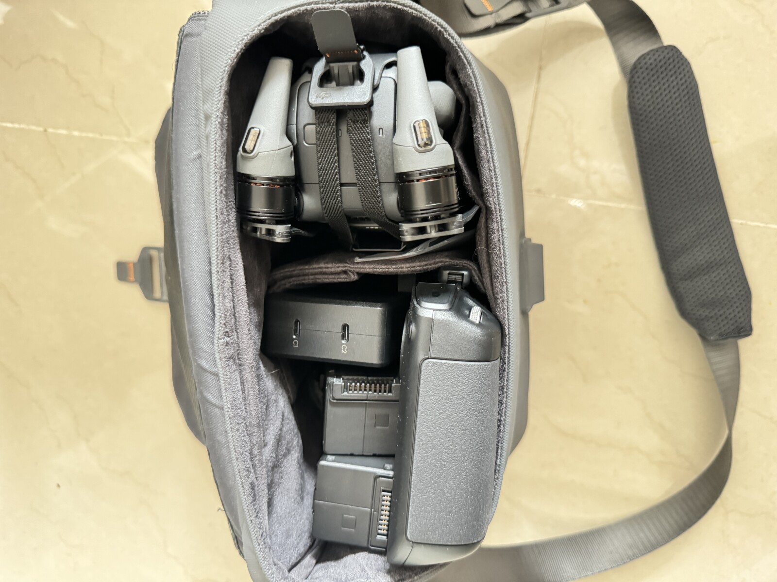 DJI Mavic 3 Pro - Photo 3 sur 3