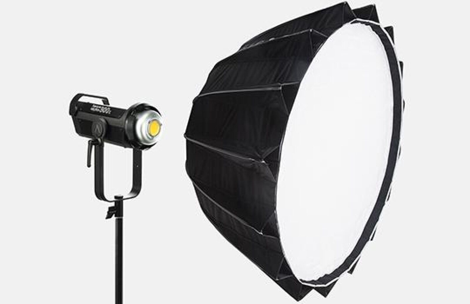 Led Aputure LS 300X #softlight (Lightdome, COB)  - Photo 1 sur 1