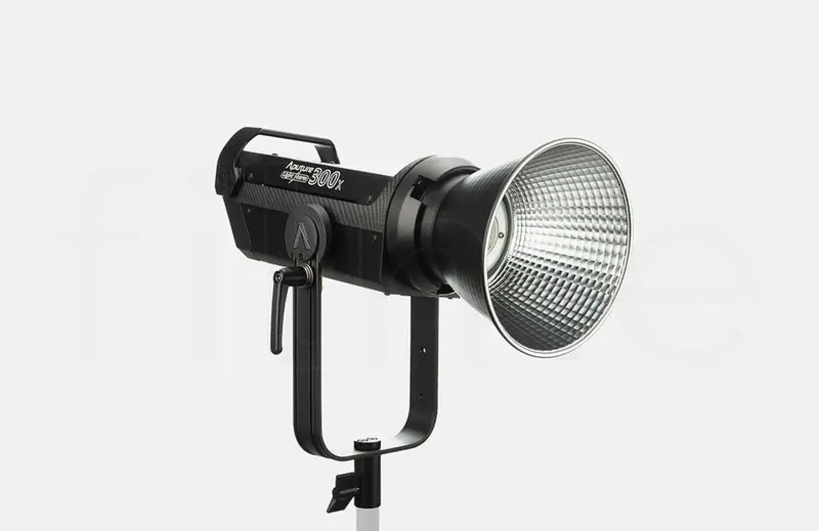 Led Aputure LS 300X (projecteur leds bicolore, COB) - Photo 1 sur 1