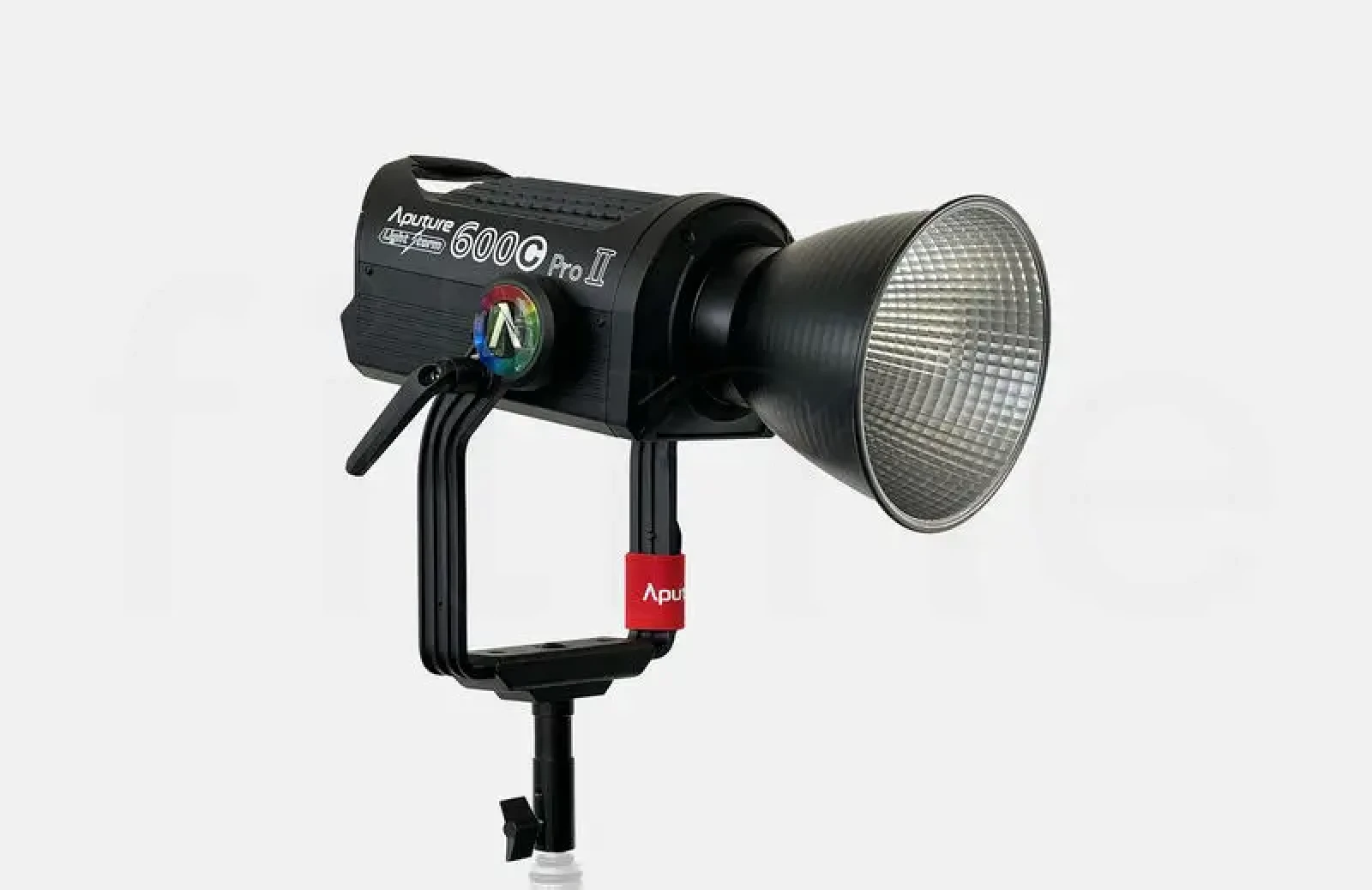 Aputure LS 600c Pro II - Photo 1 sur 1