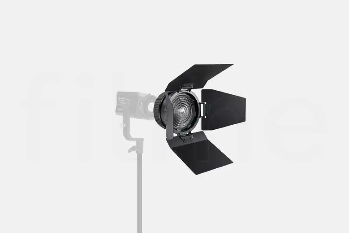Location Fresnel Nanlite FL-11 - Lightyshare