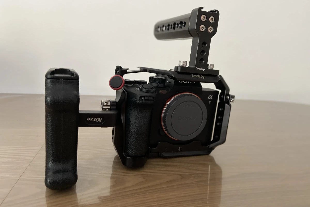 Location Sony A7IV - Lightyshare
