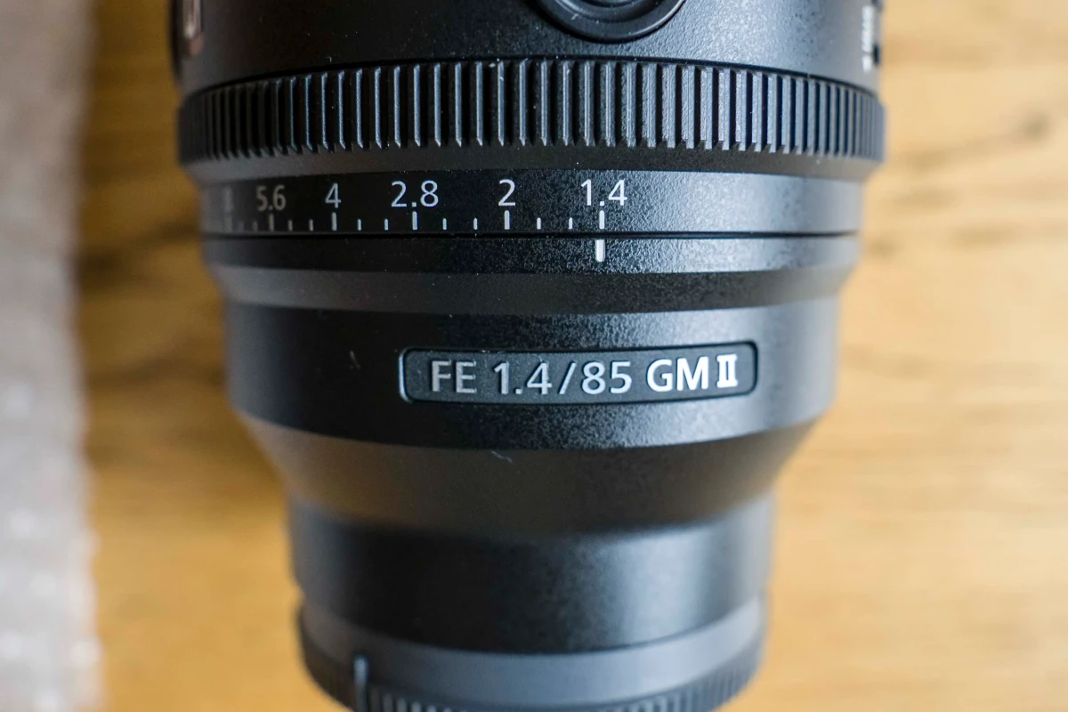 Location Sony FE 85mm F1.4 GM II - Lightyshare