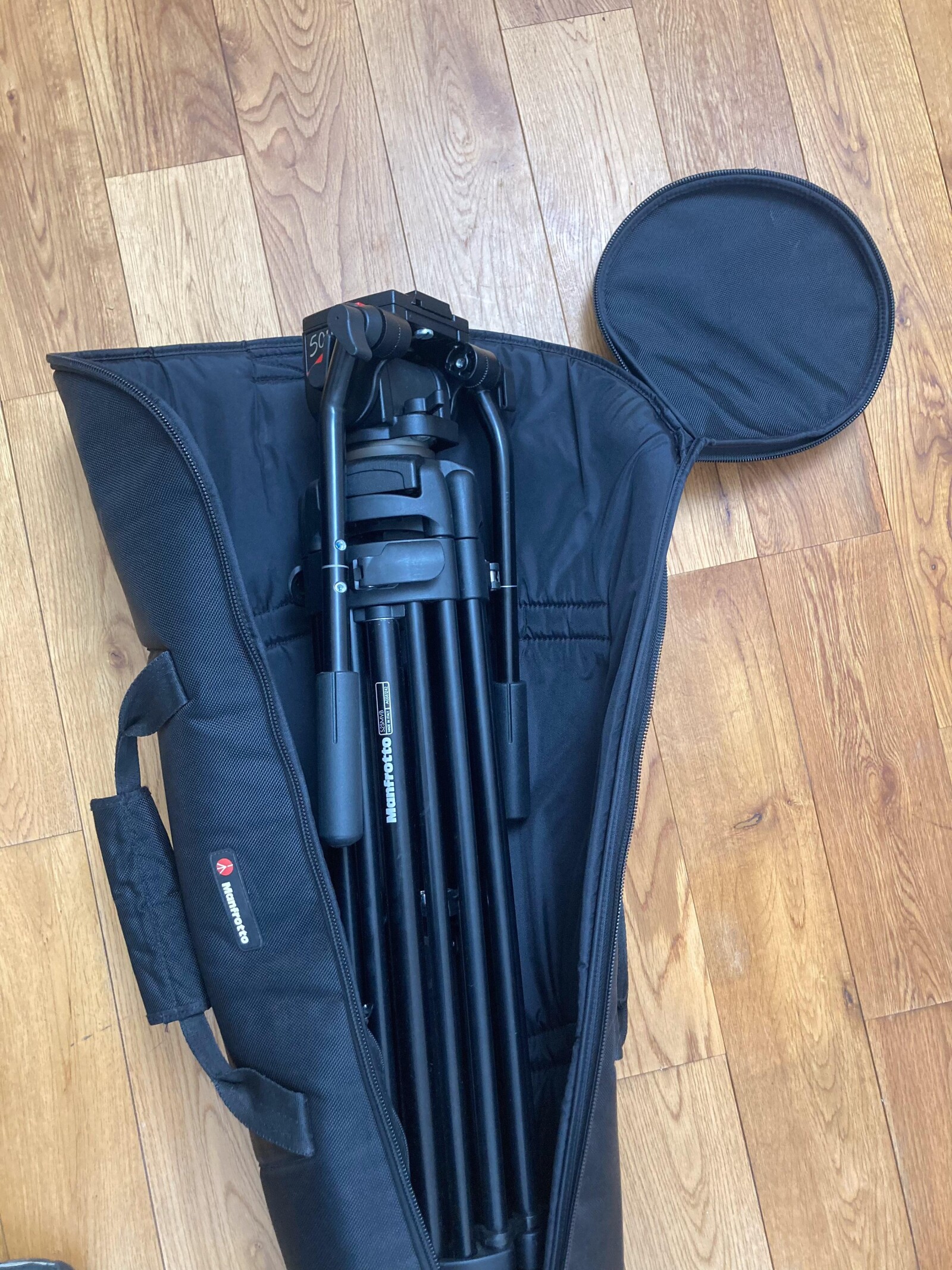 Trépied Manfrotto 525 MVB + tête Manfrotto 501  - Photo 1 sur 4