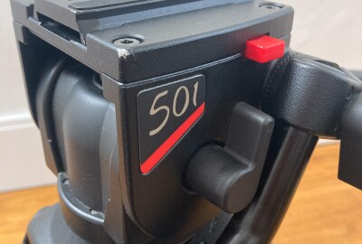 Location Trépied Manfrotto 525 MVB + tête Manfrotto 501 