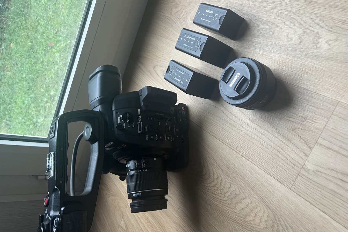 Location Canon EOS C100 Mark II - Lightyshare