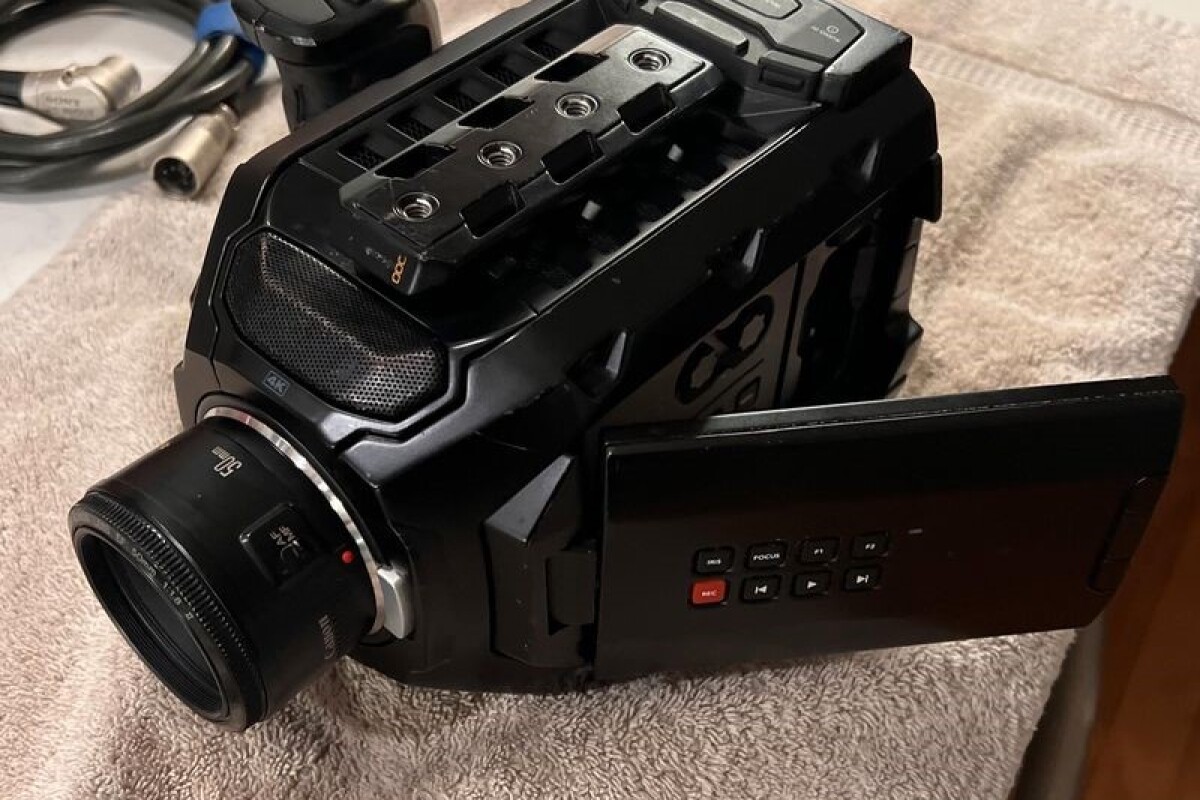 Location Blackmagic Design URSA Mini 4K - Lightyshare