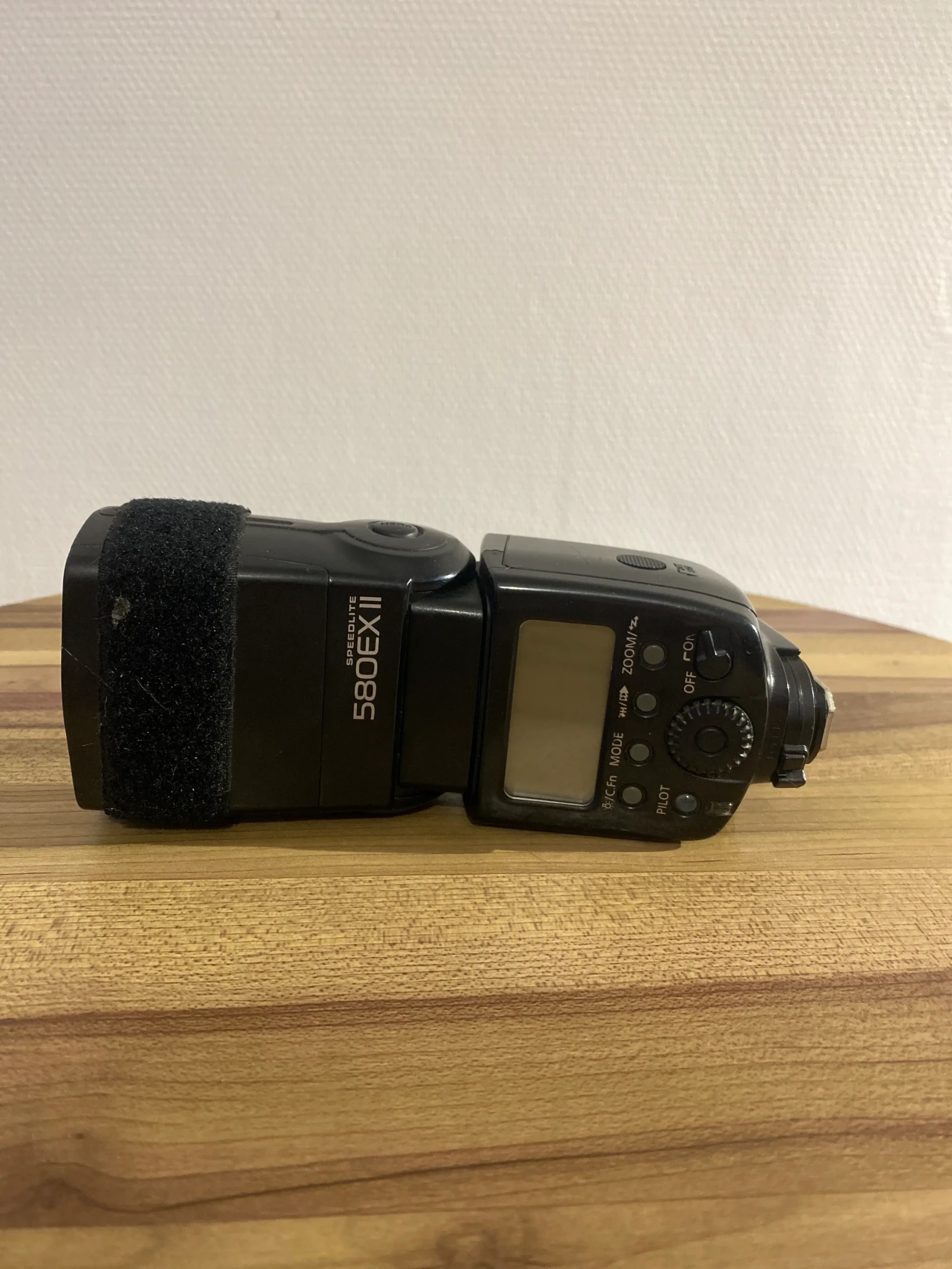 Canon Speedlite 580EX II - Photo 1 sur 2