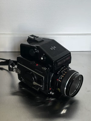 Location Mamiya 645