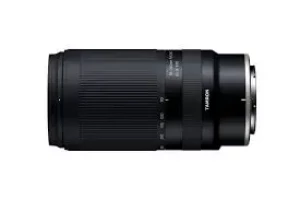 Location Tamron 70-300mm f/4.5-6.3 DI III RXD