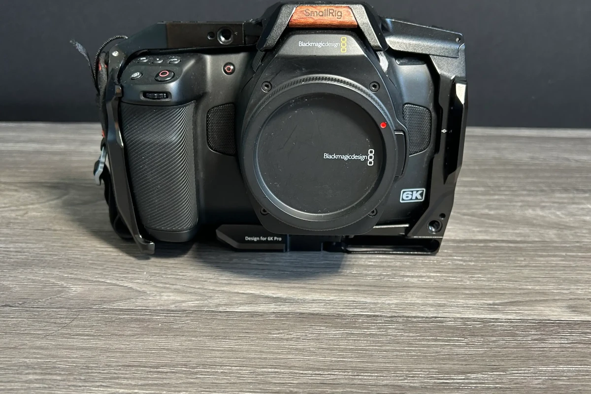 Location Blackmagic Design Pocket Cinema Camera 6K - Lightyshare