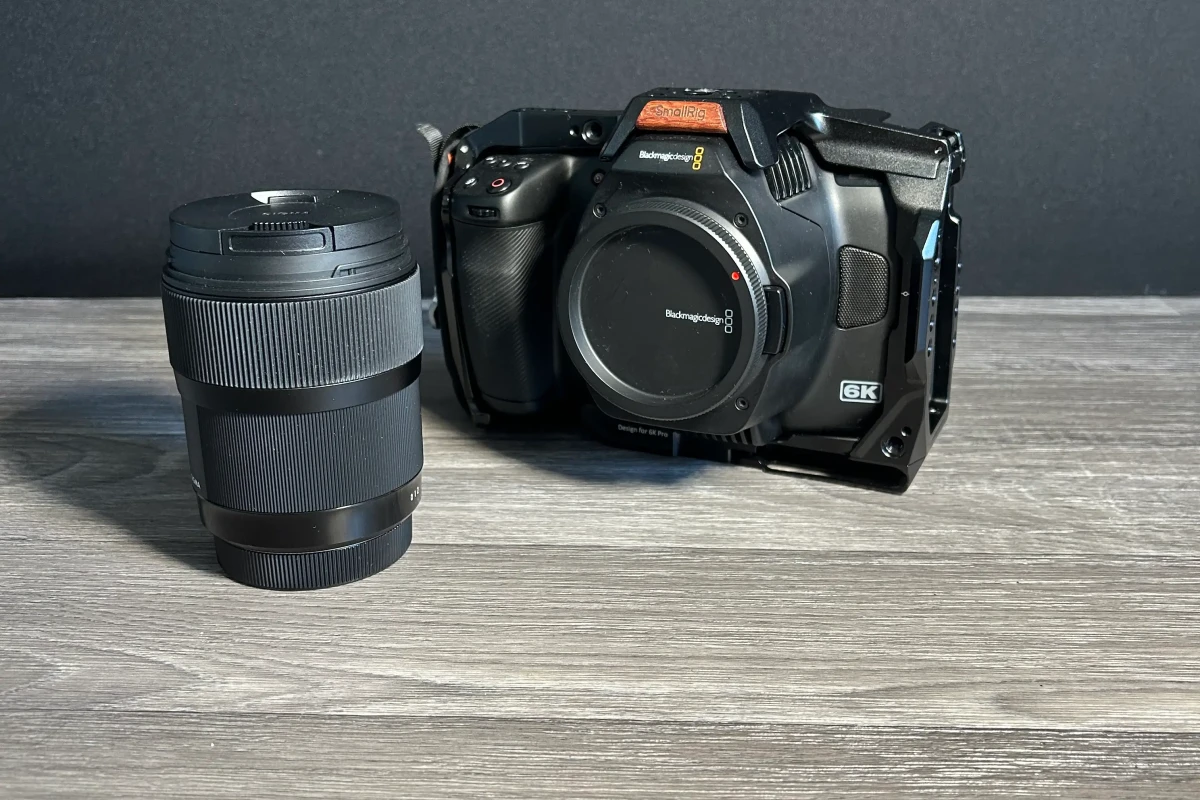 Location (PACK) BMPCC 6K + Sigma Art 35mm f/1.4 - Lightyshare