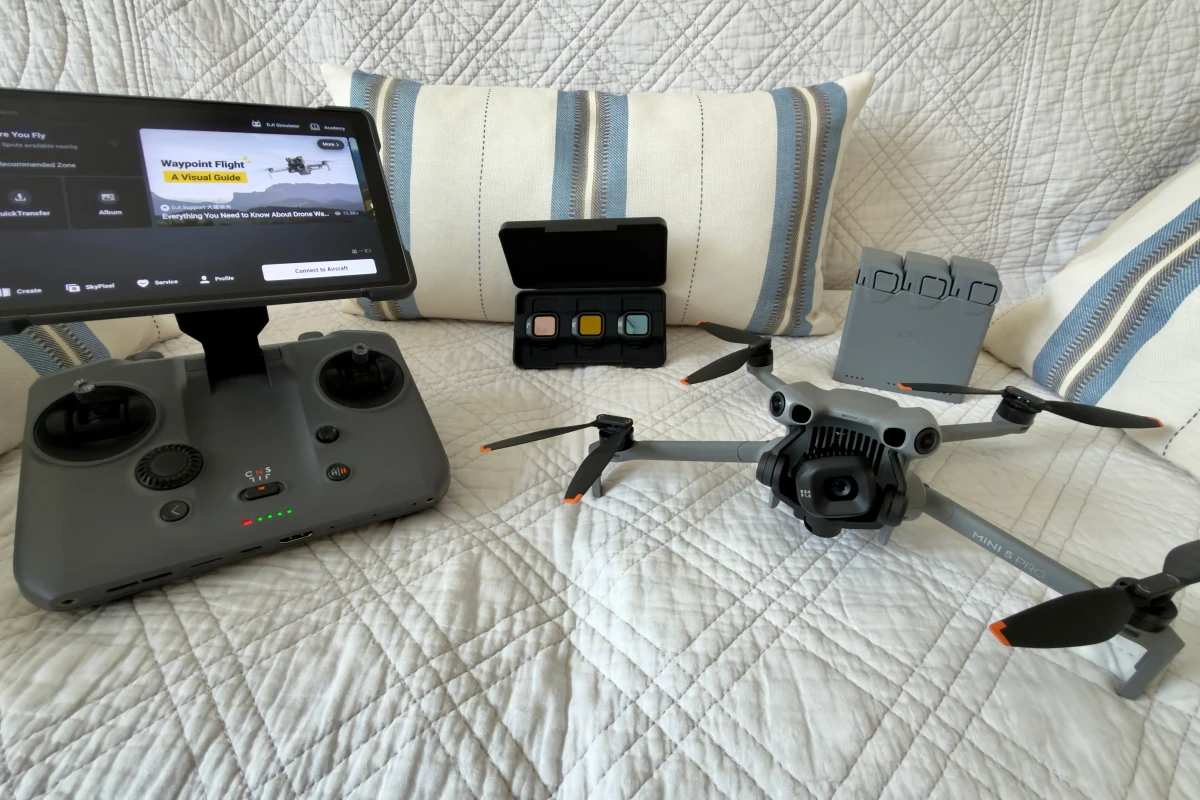 Location Dji Mini 5 Pro + RC Pro 2 - Lightyshare