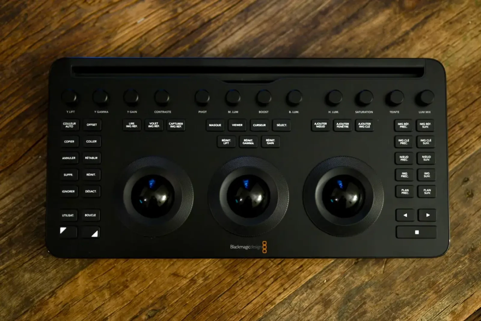 Blackmagic Design Resolve Micro Panel - Photo 3 sur 3
