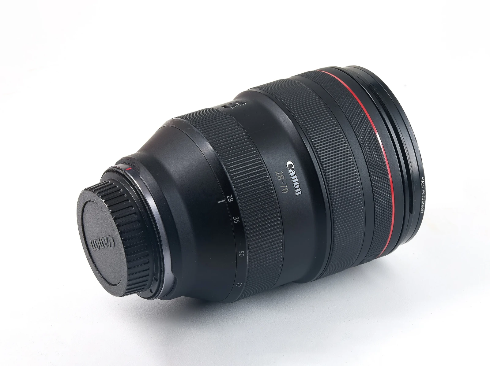 Canon RF 28-70mm f/2L USM - Photo 1 sur 1