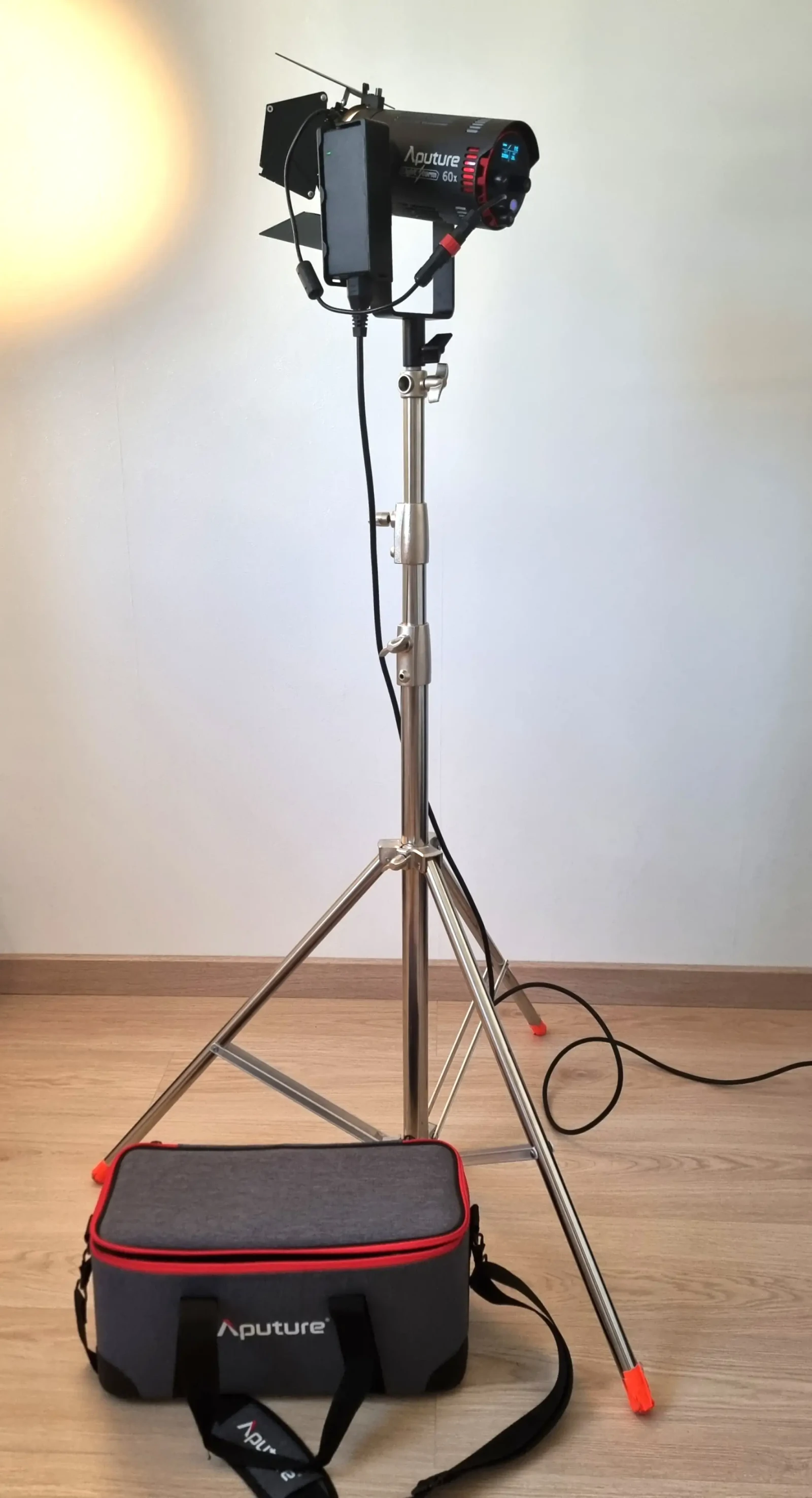 Aputure LS 60X - Photo 2 sur 5