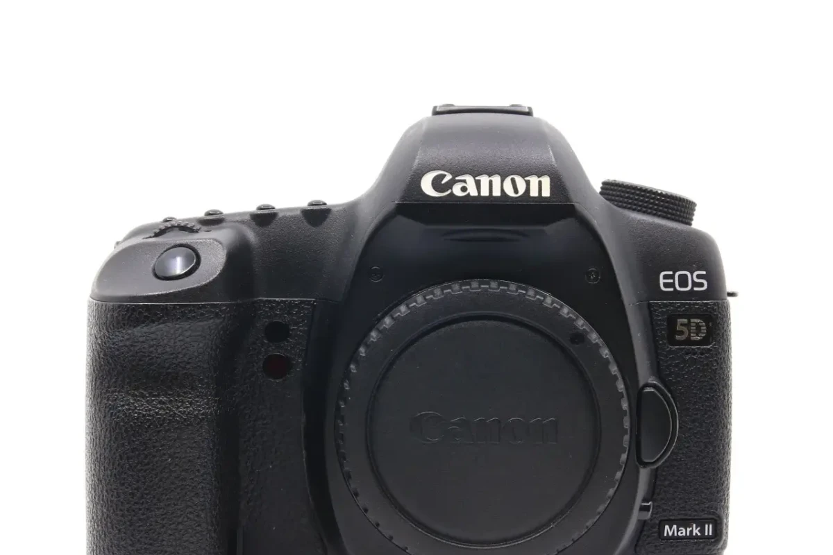 Location Canon 5D Mark II + Sigma 24-70 F2.8 - Lightyshare