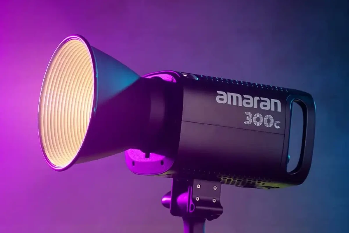 Location Amaran Amaran 300C - Lightyshare