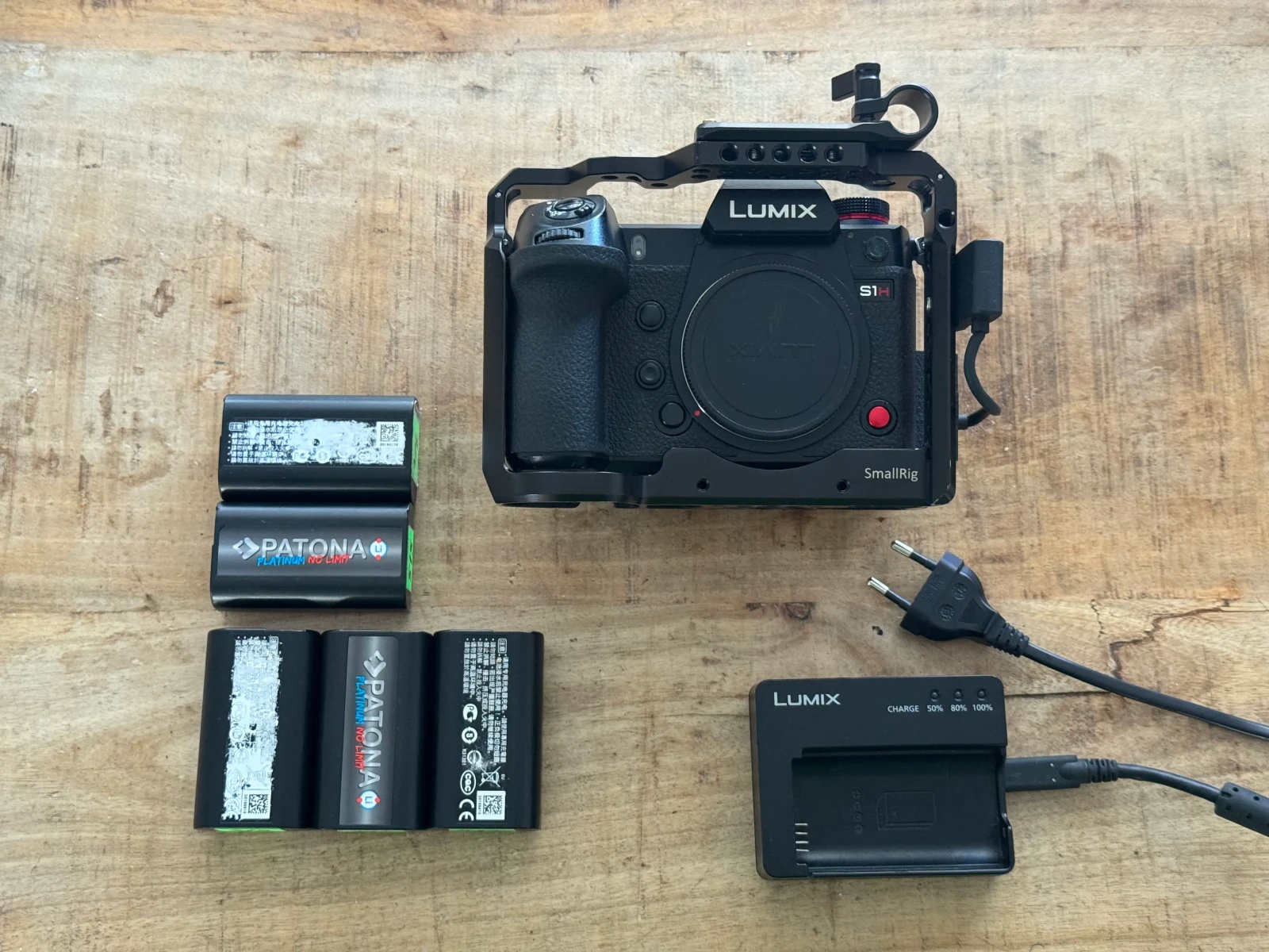 Panasonic Lumix S1H - Photo 3 sur 4
