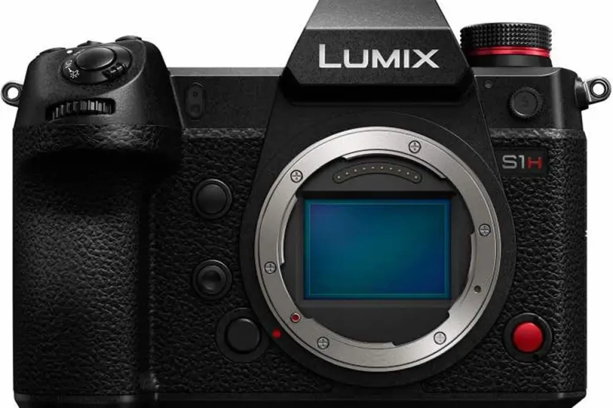 Location Panasonic Lumix S1H - Lightyshare