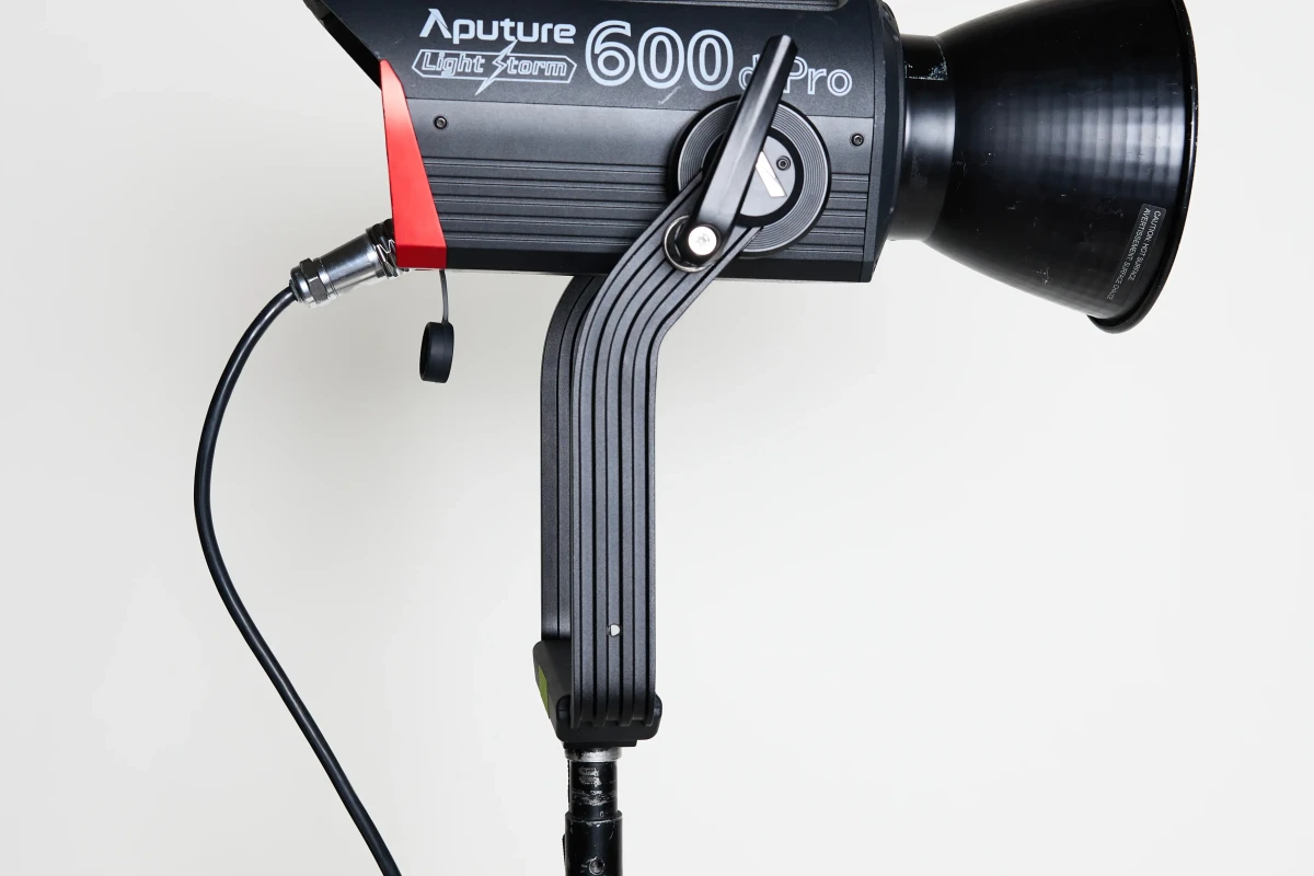 Location Aputure LS 600d Pro - Lightyshare