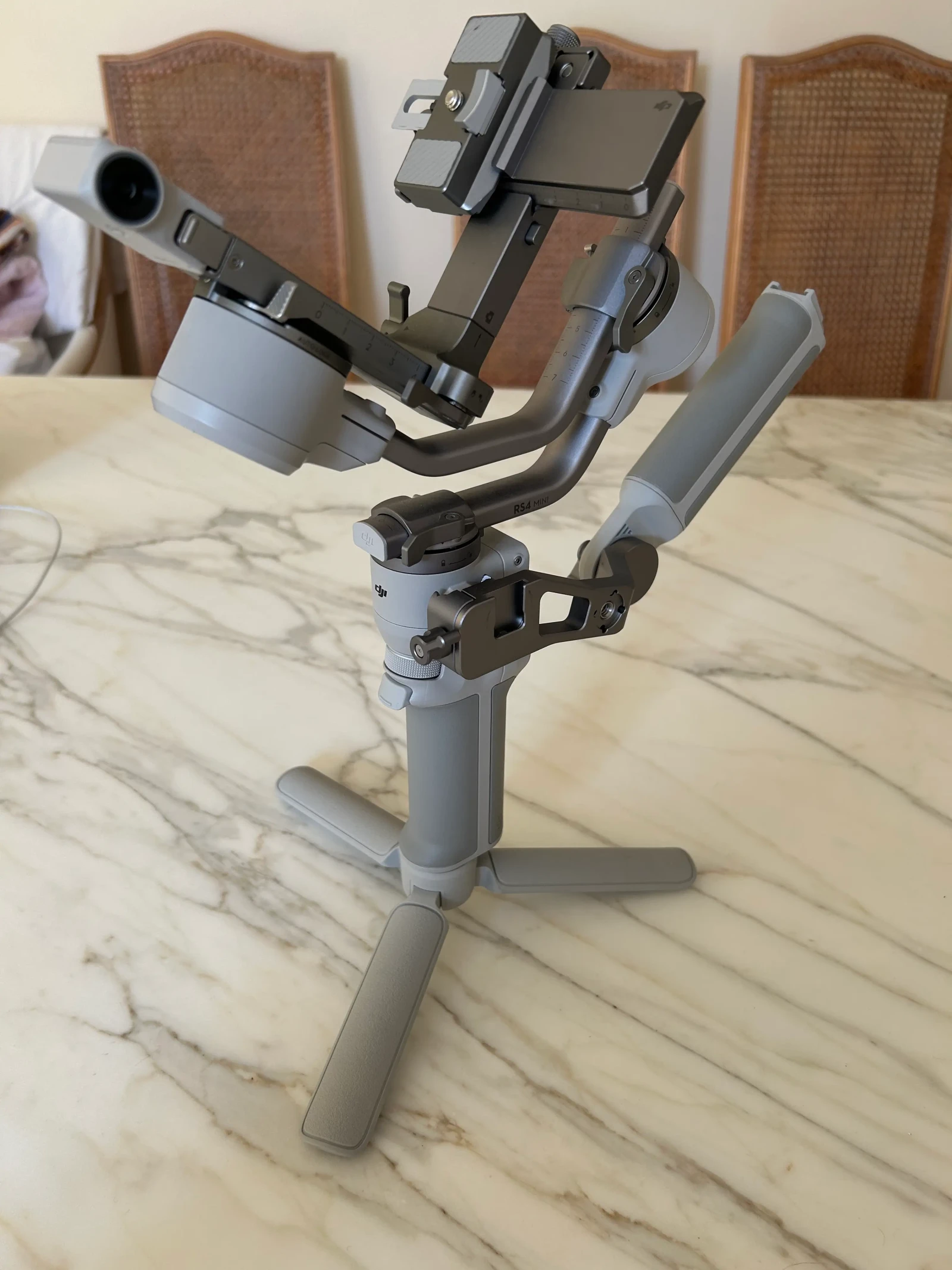 DJI RS4 Mini - Photo 2 sur 2