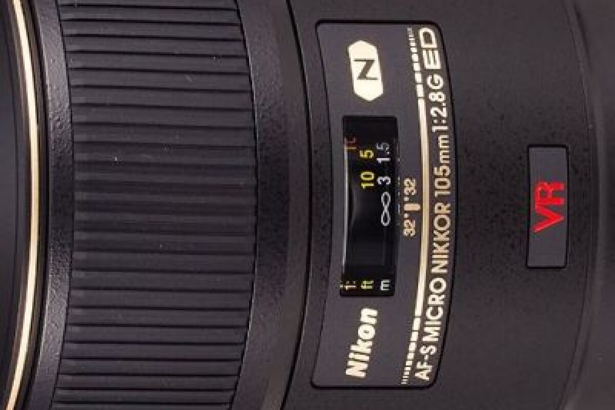 Location Location Objectif AF-S VR Micro-Nikkor 105 mm f/2.8G IF ED - Paris 3ème - Lightyshare