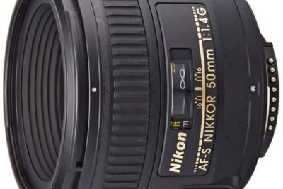 Location Location Objectif Nikkor AF-S 50mm f/1.4G - Paris 3ème - Lightyshare