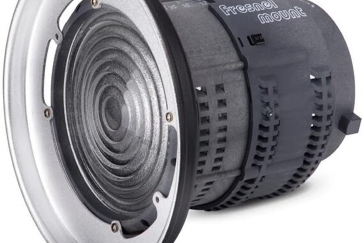 Location Lentille Fresnel Aputure pour série COB - Lightyshare