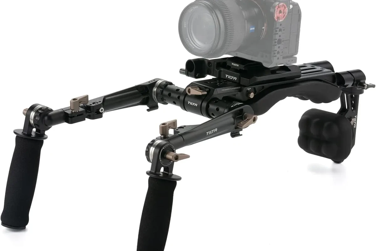 Location Tilta Lightweight Shoulder Rig - Lightyshare