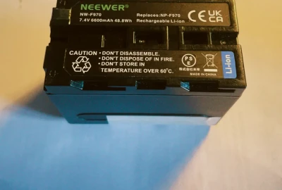Location Neewer Sony NP-F970 Batterie 6600mAh Li-ION