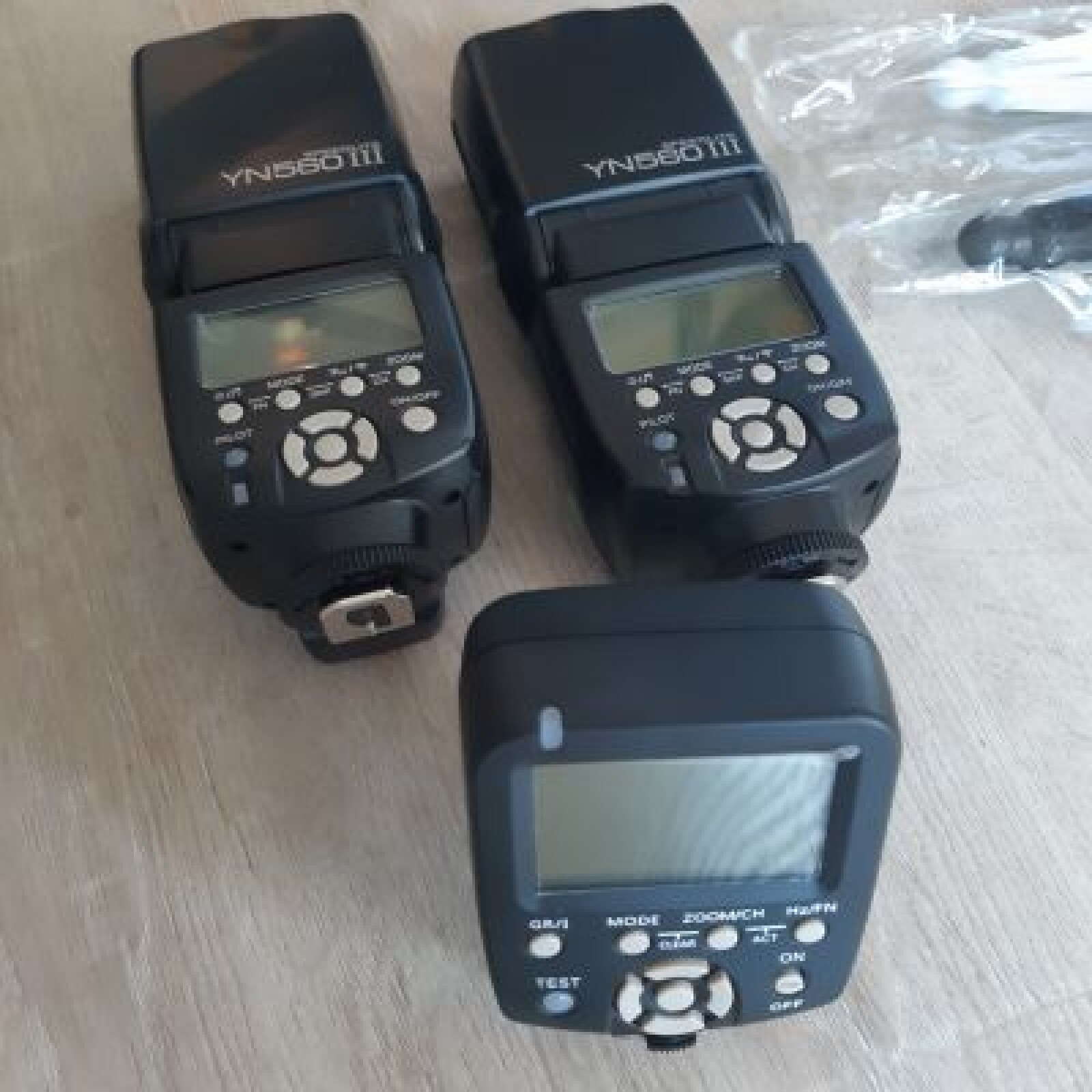 Kit 3 flashs - Photo 2 sur 3
