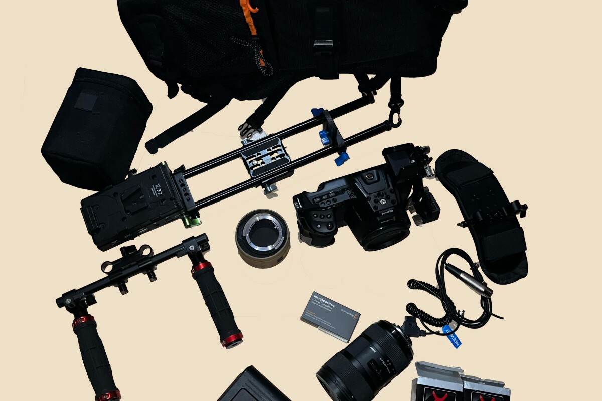 Location Pack BMPCC 6K et trépied. - Lightyshare