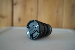 Location Meike - Cine Lens 25mm T2.2