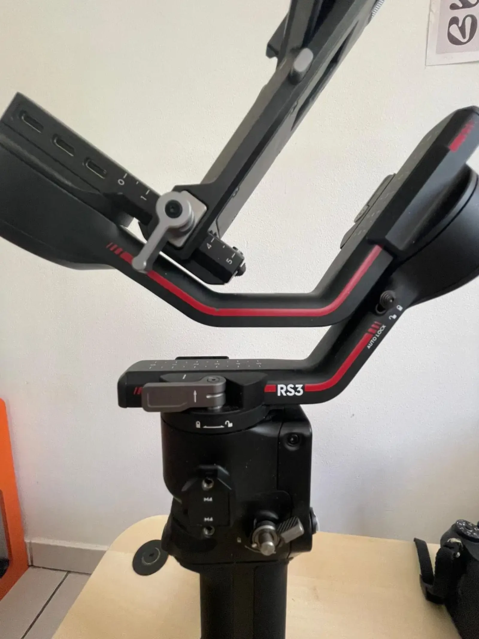DJI Ronin RS3 - Photo 3 sur 3
