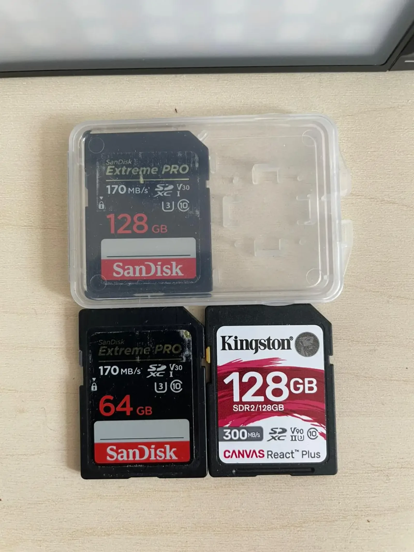 Pack sony A7SIII, Ronin RS3, Petite lumière RGB - Photo 1 sur 5