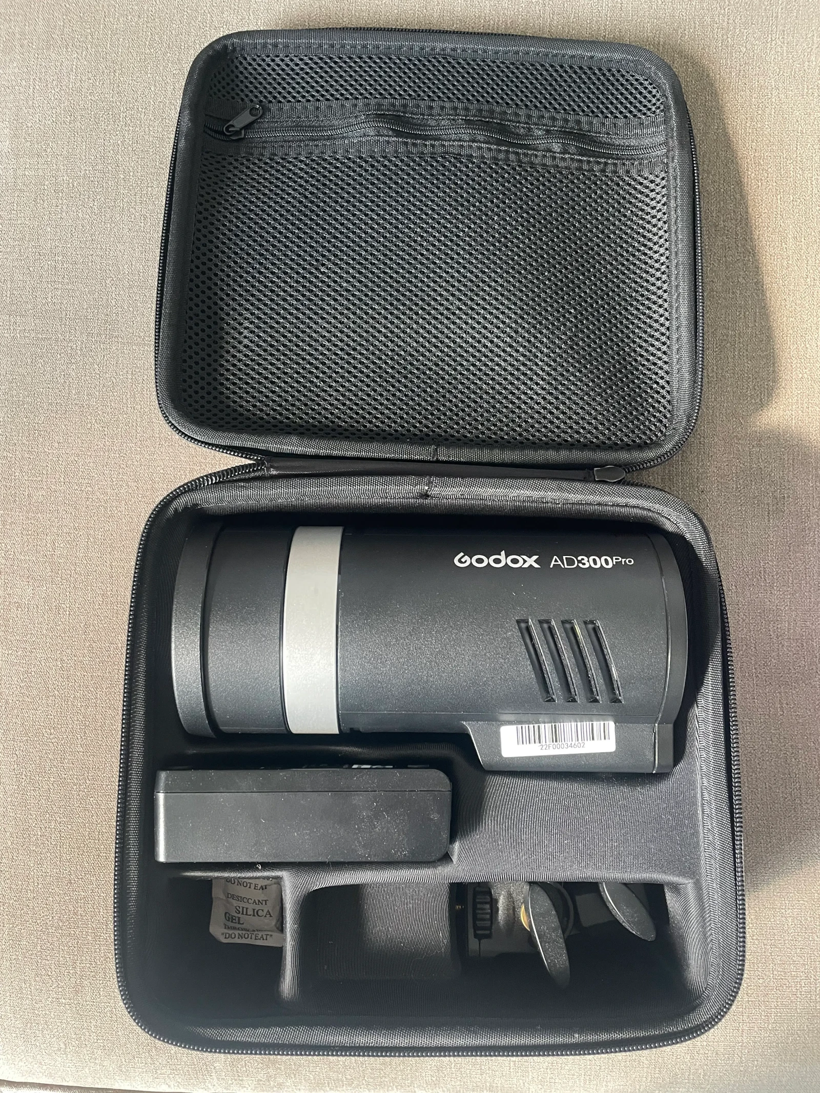 Godox AD300 Pro - Photo 2 sur 5