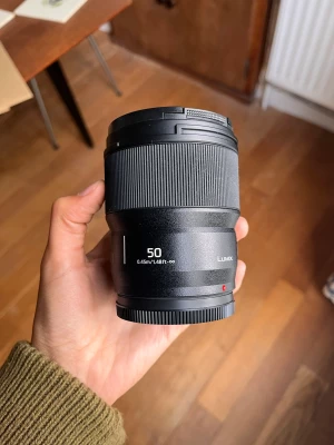 Location Lumix Objectif 50 mm