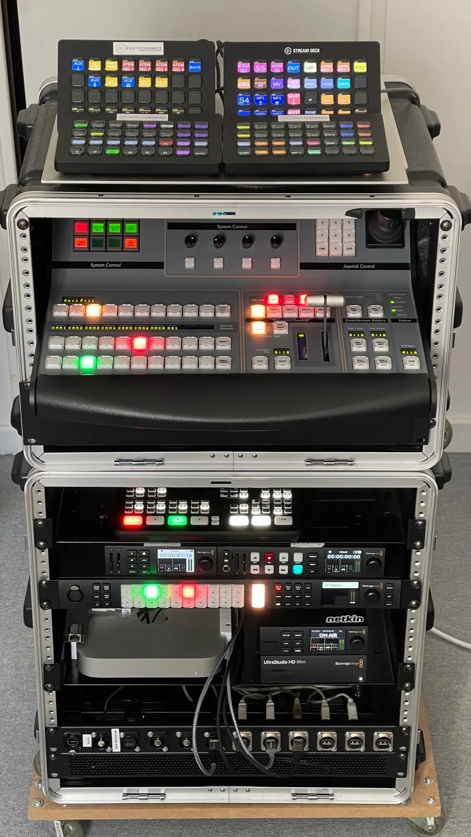 Blackmagic régie HD complète de streaming + enregistrement - Photo 3 sur 4