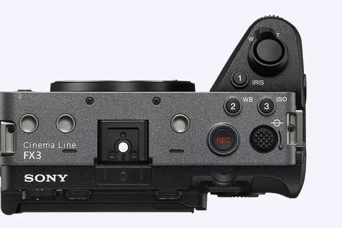 Location Pack Sony FX3 aven 3 objectifs et Manfrotto - Lightyshare