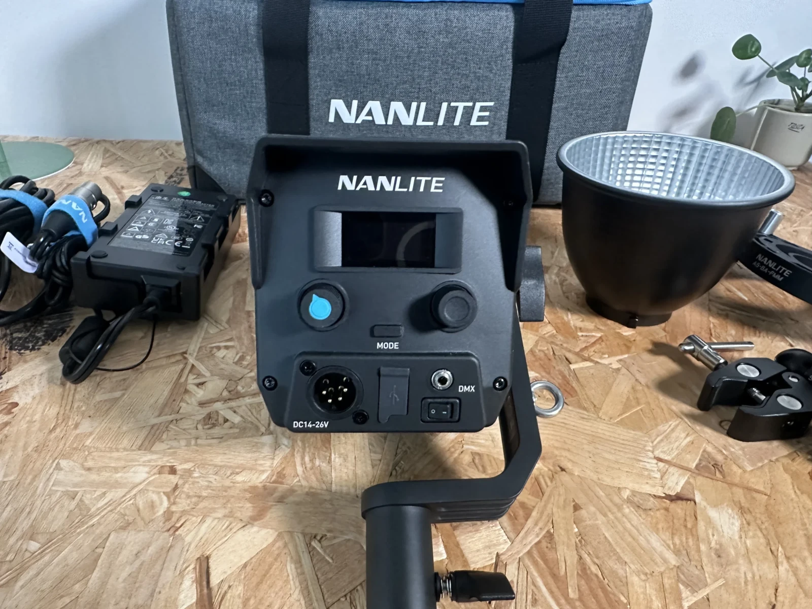 Nanlite Forza 150B - Photo 2 sur 3