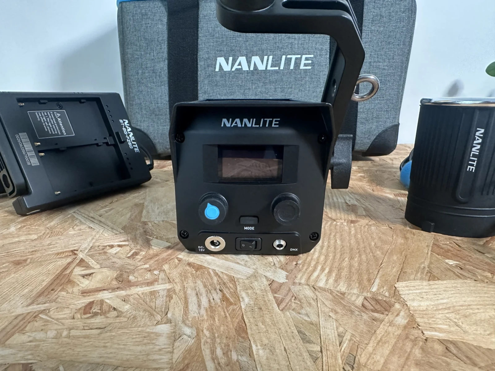 Nanlite Forza 60C - Photo 2 sur 4