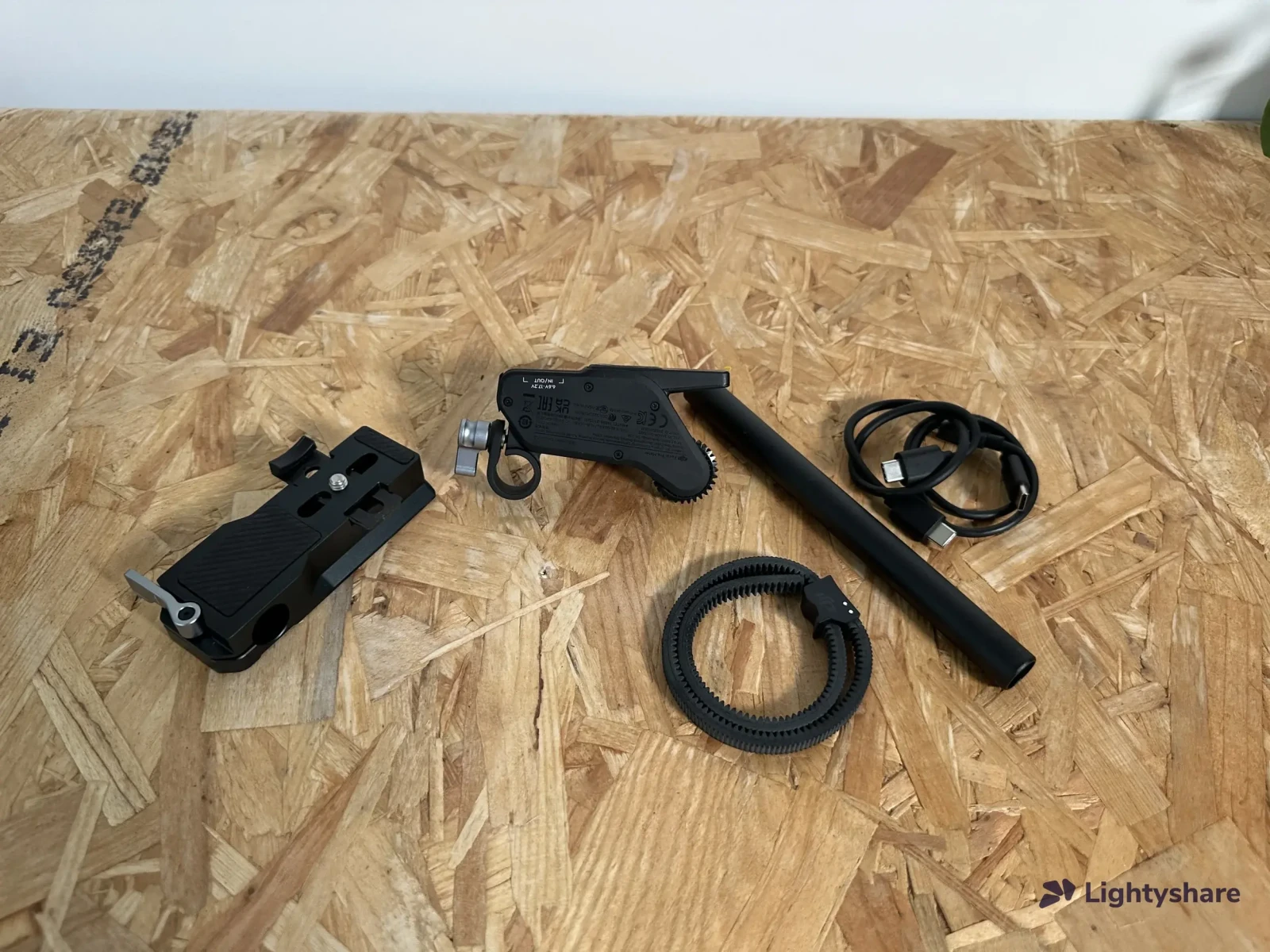 DJI RS 4 Combo - Photo 5 sur 5