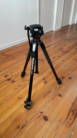 Location Manfrotto 190x, Trépied 3 sections en alu MT190X3
