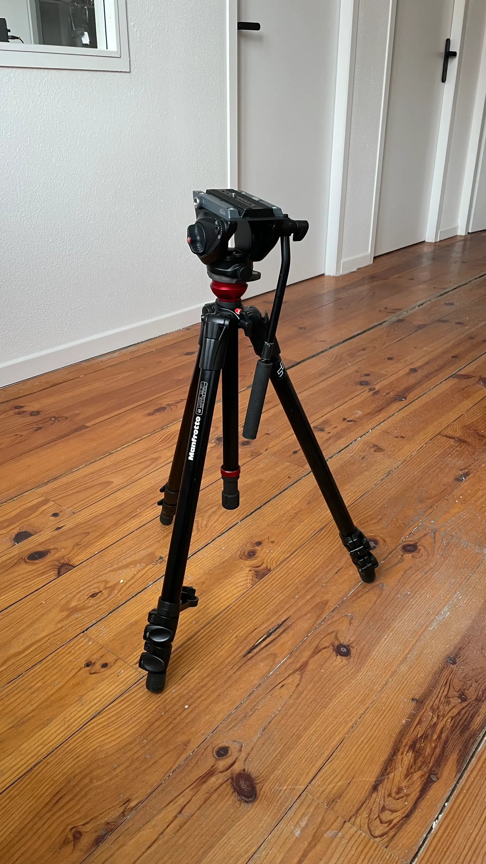 Manfrotto 755XB, MDEVE 3 sections, aluminium - Photo 1 sur 1