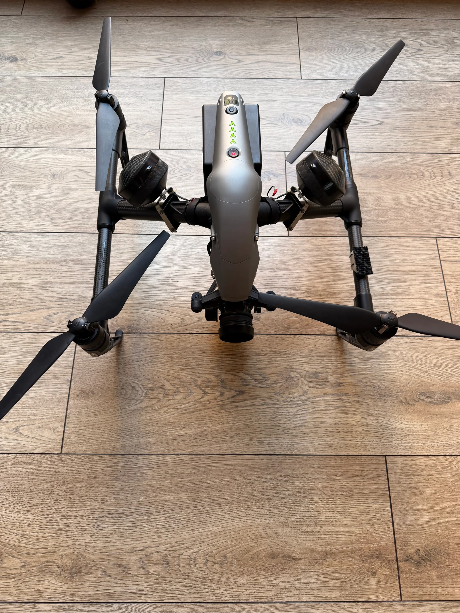 DJI INSPIRE 2 - Photo 3 sur 5