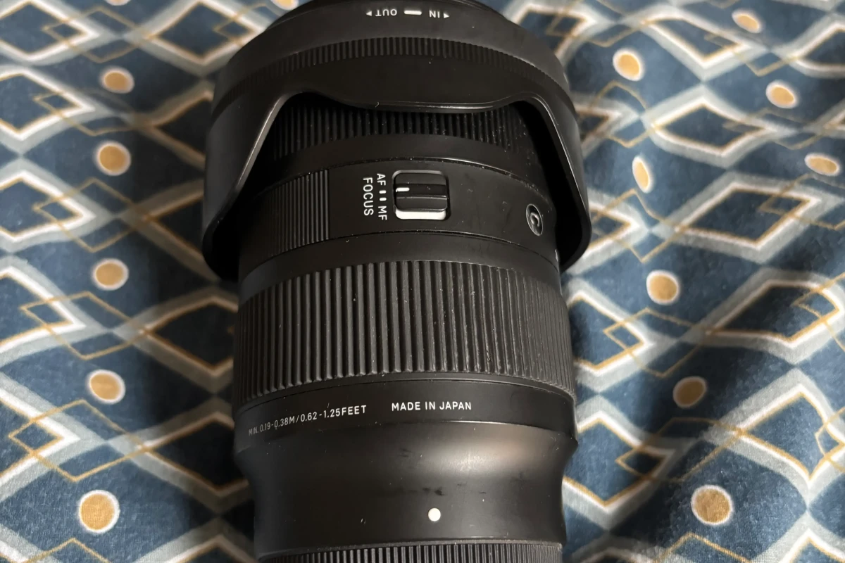 Location Sigma 28-70mm F2.8 DG DN - Lightyshare