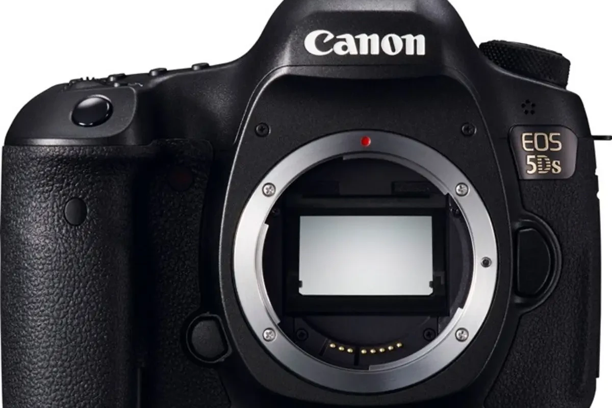 Location Canon 5DS - Lightyshare