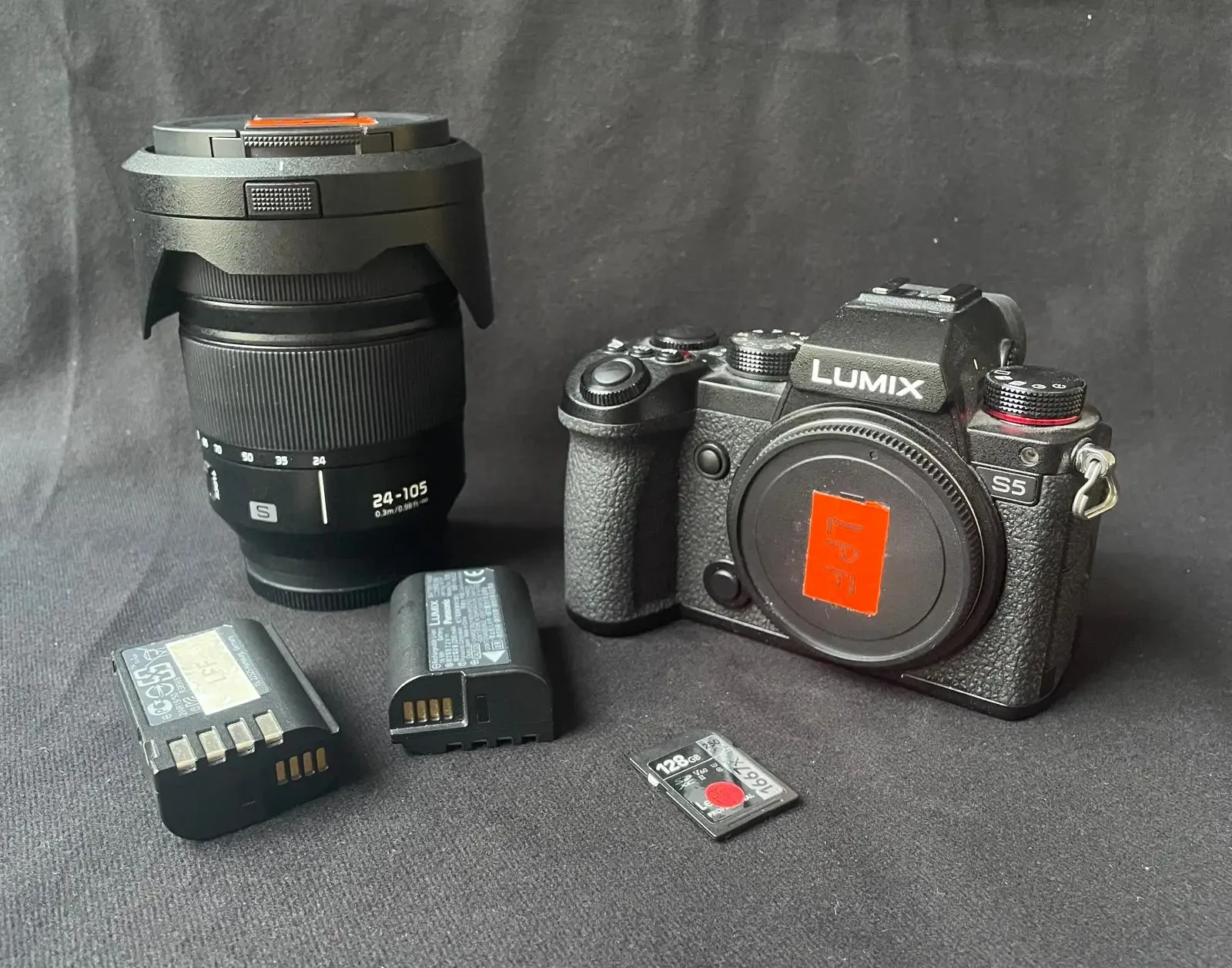 Pack Panasonic Lumix S5 + Objectif 24-105mm - Photo 1 sur 4