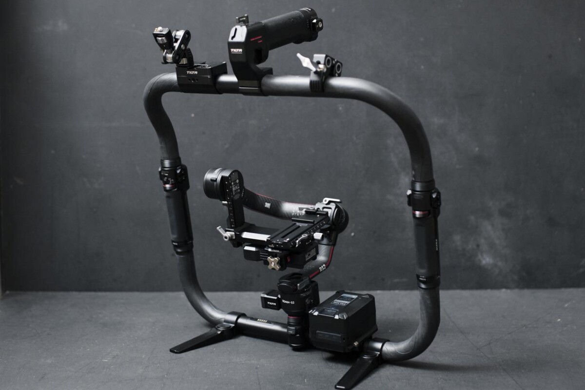 Location DJI Ronin RS2 Pro Combo + Tilta Advanced Ring - Lightyshare